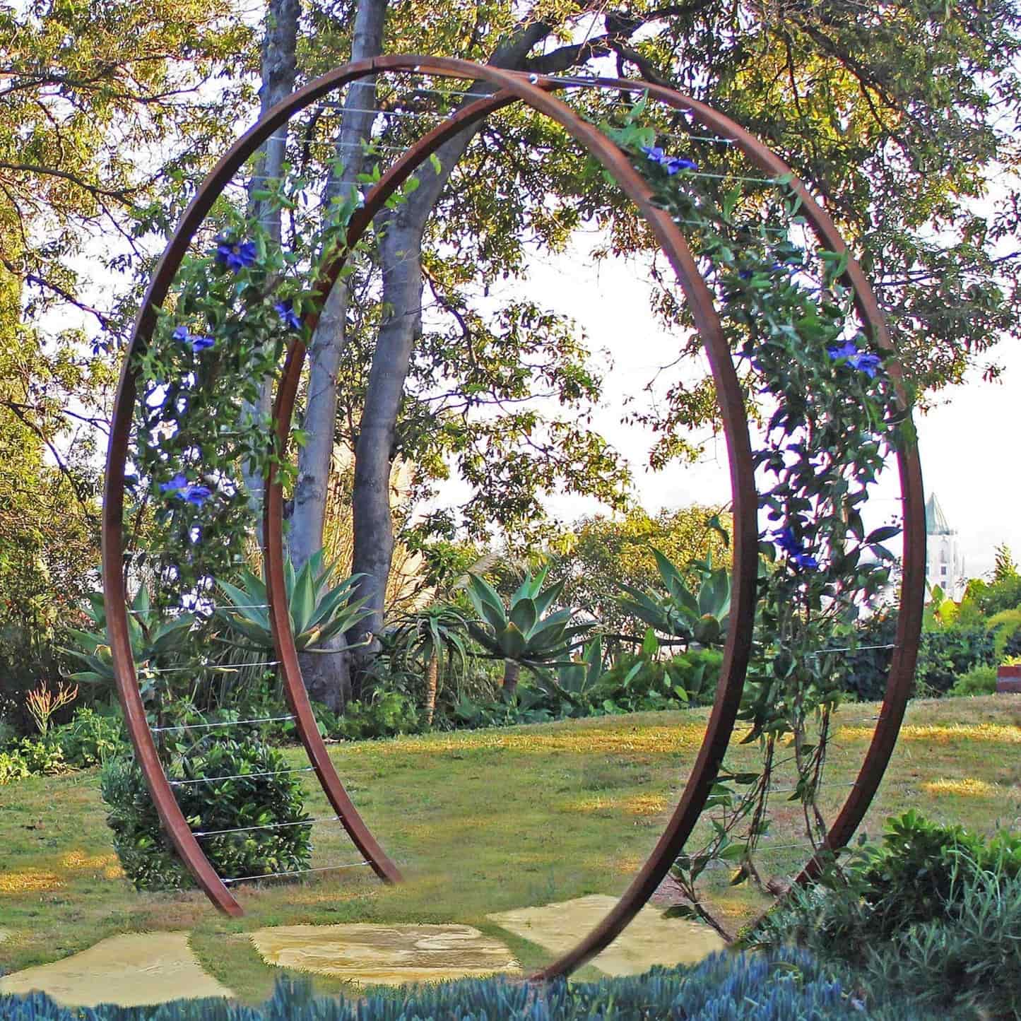 Gracie Modern Arbor - Image 2